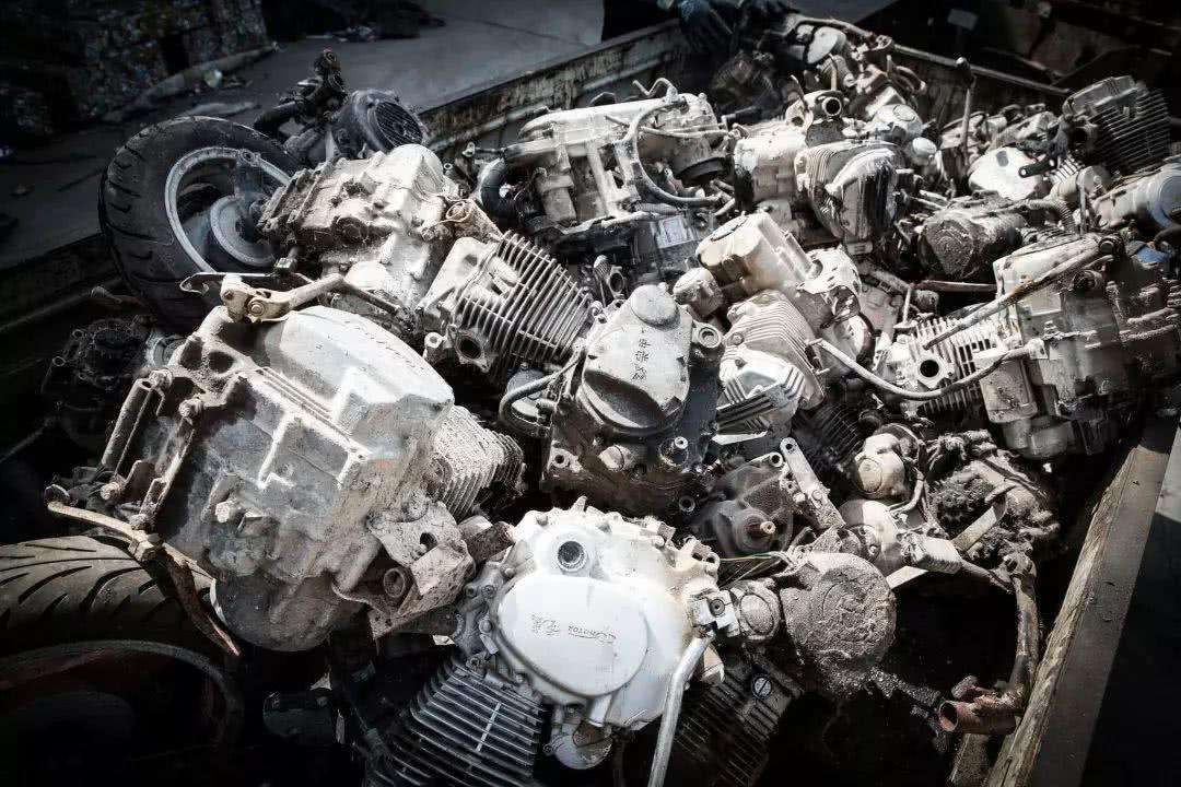 報廢機動車將告別"論斤賣",汽車零部件企業(yè)首受沖擊_.